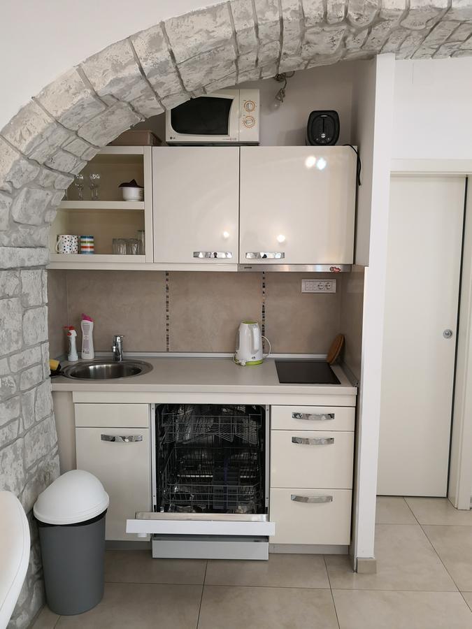 Apartment Zemun Old Town Center Belgrado Esterno foto